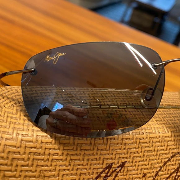 Maui Jim “Kapalua” unisex sunglasses - Picture 4 of 15